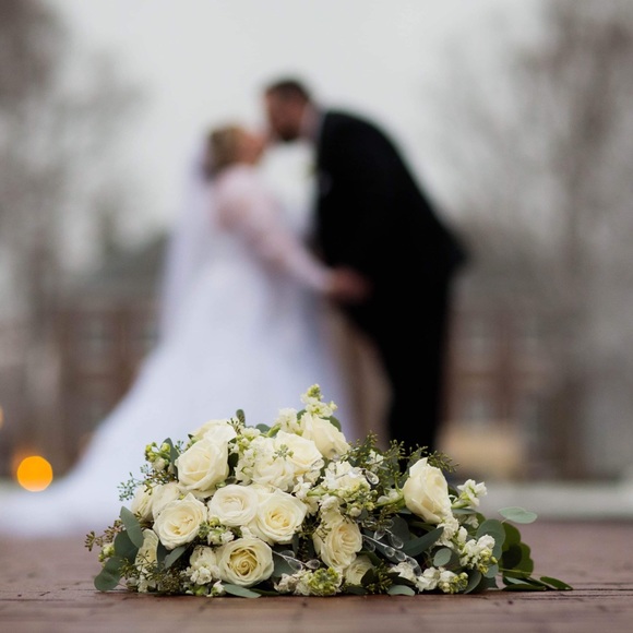 Meet Your Posher 👸🏼✌🏼️💋 - Picture 3 of 4